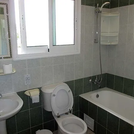 Rododafni Villa Hlóraka