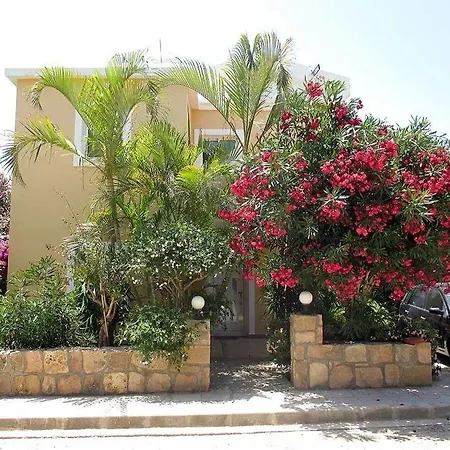 Rododafni וילה *